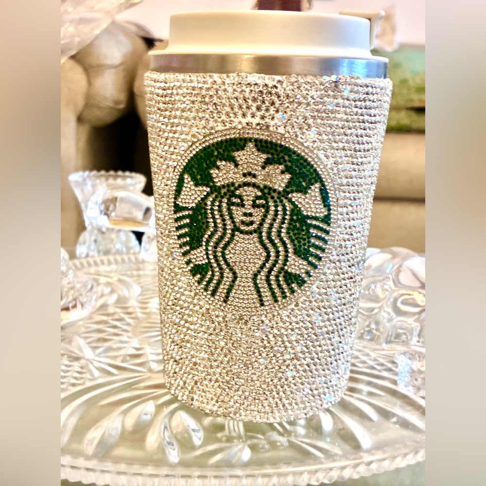 Stunning Temperature Resistant Rhinestone in
Classic white silver  Tumbler